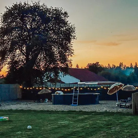 Nad Jeziorem Wilczynskim Dla Czterech Osob, Sypialnia Z Lozem Malzenskim Oraz Salon Z Rozkladanym Naroznikiem * Swietne