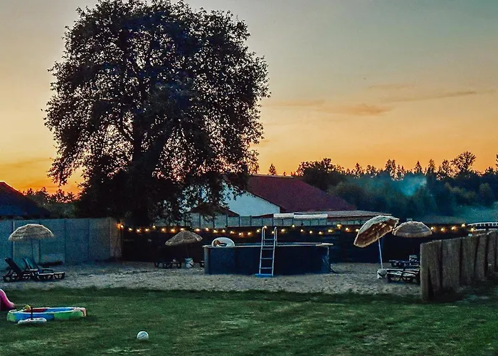 Nad Jeziorem Wilczynskim Dla Czterech Osob, Sypialnia Z Lozem Malzenskim Oraz Salon Z Rozkladanym Naroznikiem * Swietne